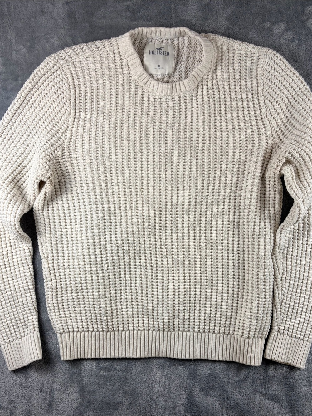 Vintage Hollister Men's Off-White Waffle Knit Crewneck Sweater